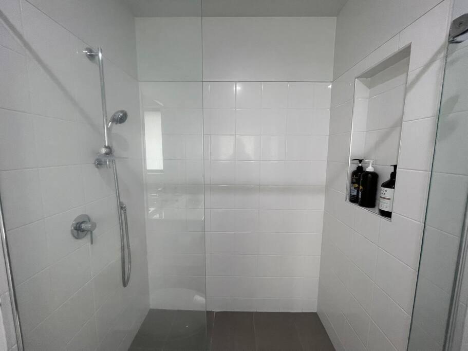 Spacious 4 Bed Family Home Christchurch Exterior photo